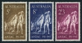 Australia 385-387